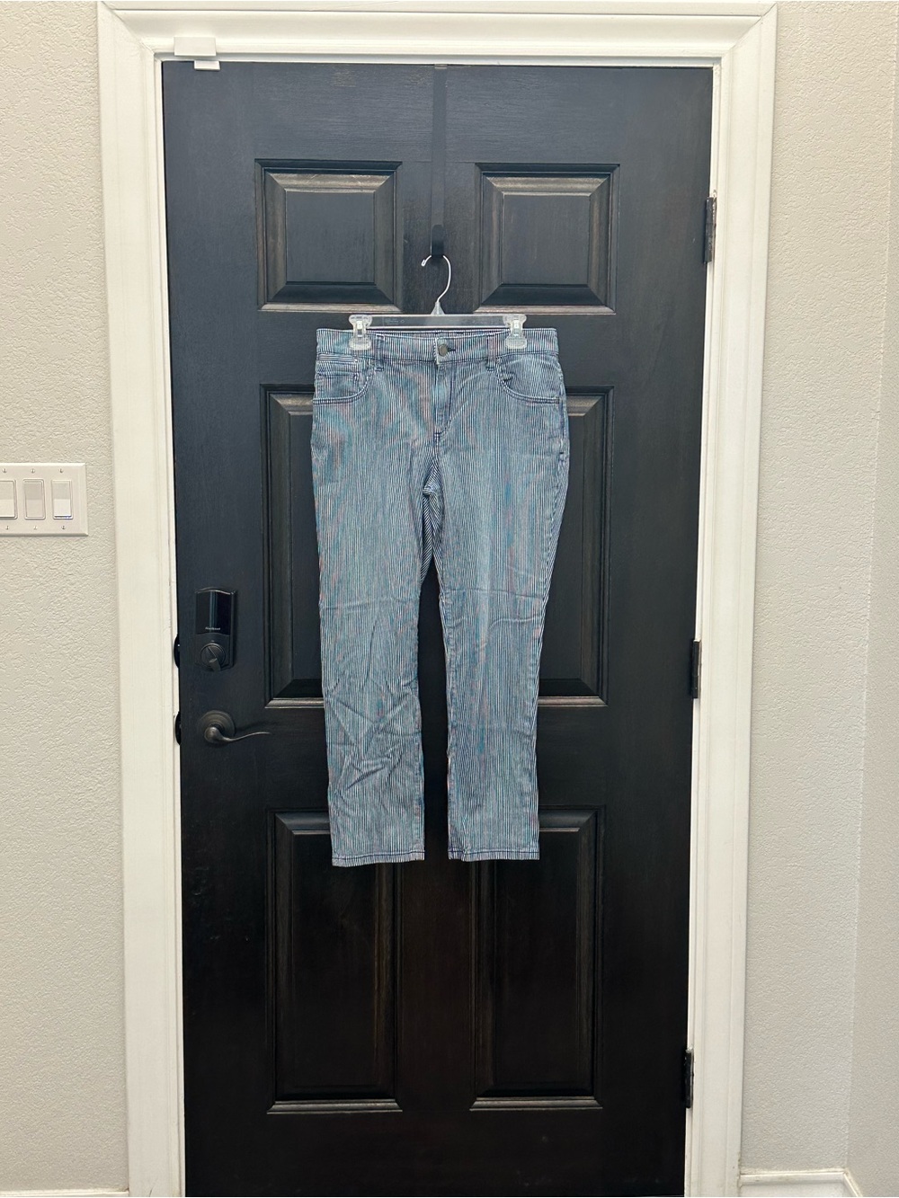 Chico’s Skimmer Jeans with Vertical Blue/White Stripes Size 8/10